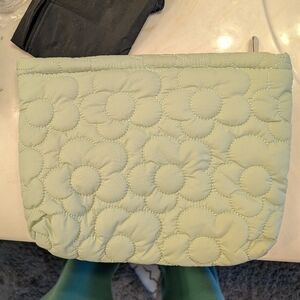 Floral Quilted Makeup Bag - Light Green